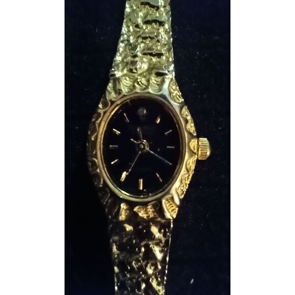 Nelsonic diamond quartz in good condition - Picture 1 of 4